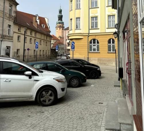 Sprzedam (odstępy) restaurację „Sąsiedzi” w centrum Oławy
