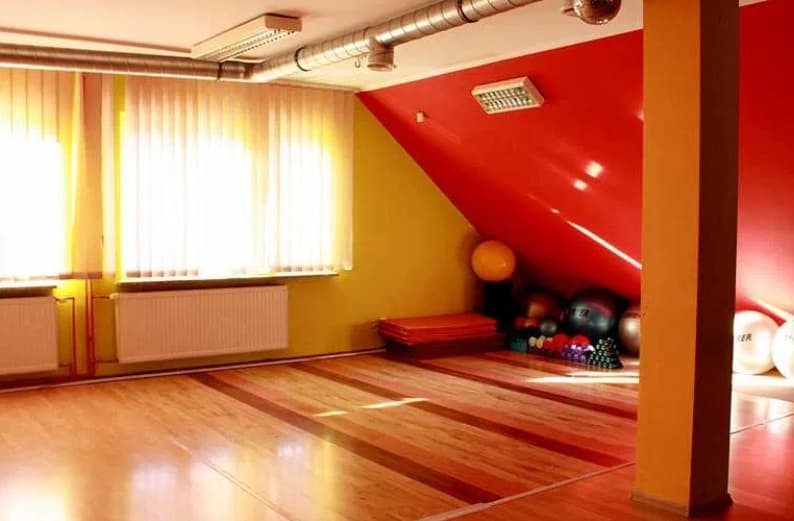 Sprzedam kameralną działającą siłownię